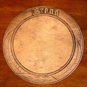 Antique English 12” Carved Wood Round Bread Cutting Board Original Kitchen Decor